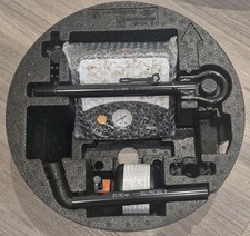 Renault Clio 2016 - Tyre Inflation Kit, Unused