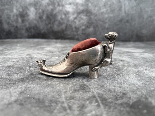Vintage ladies shoe pin - vintage,