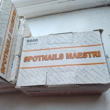  Box of Spotnails Maestri