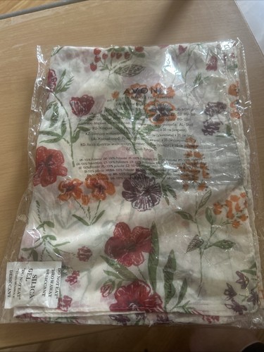Avon emilia floral scarf - emilia,