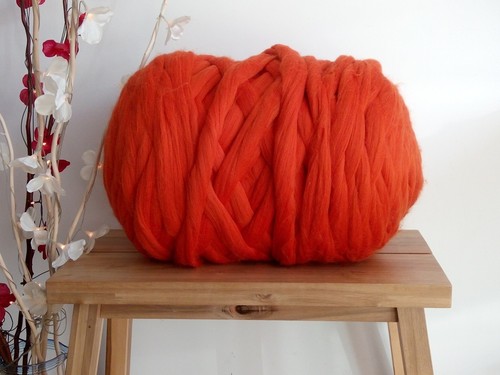 Carrot orange merino roving - carrot, orange*