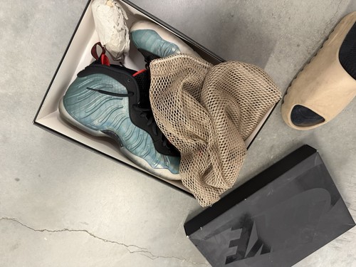 Gone fishing foamposites size - gone,