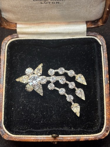 Vintage shooting star brooch - shooting,