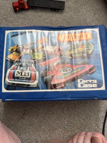 Matchbox carry case - with, 24