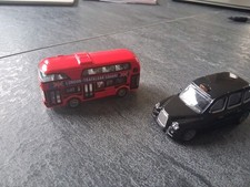 London Bus and Taxi Pull-Back