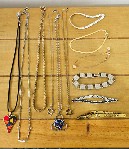 12pc vintage necklaces and - 12pc,