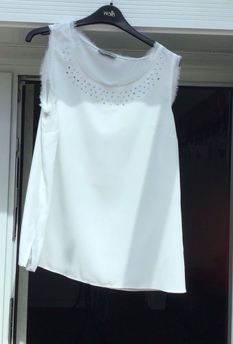 Lovely white blouse size - white,