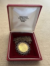 Gold Full Sovereign Necklace 22ct 1974 QUEEN ELIZABETH II, 9ct Mount Chain 20.5”