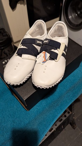 Lonsdale trainers size - , 6