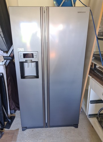 Samsung american fridge - samsung,