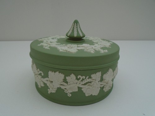 Wedgwood green jasperware - wedgwood,