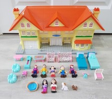 VINTAGE OH PENNY! THREE GABLES HOUSE BY BLUEBIRD TOYS 1987 - SEE DESCRIPTION 