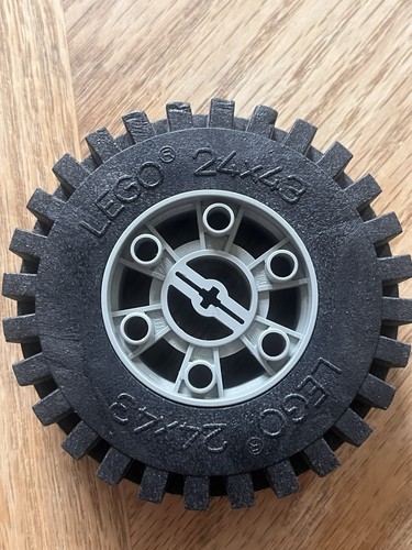 Massive lego wheels large - massive,