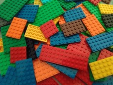 LEGO  10 MIXED COLOUR PLATES/BASEPLATES DIFFERENT SIZE 
