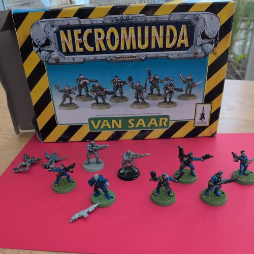 Van saar necromunda 90s metal - saar,