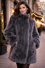 Llama skin Coat Superb