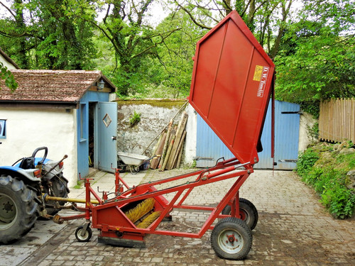 Paddock sweeper w tomlin - sweeper,