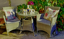 Prinknash Pottery. 4 Wine/Sangria Goblets & Jug. Pattern: "GRAPES"