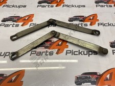 Isuzu Rodeo Pair of tailgate straps 2006-2012