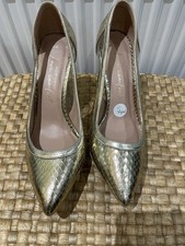 New Look Love Comfort Gold Croc Effect Shoe With Perspex Side Detail Size 5 (38)