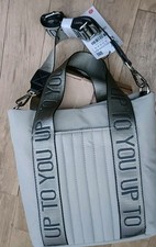 Zara Women's Tote Bag with a