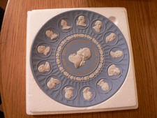 A STUNNING BOXED SPECIAL EDITION WEDGWOOD JASPERWARE "250th ANNIVERSARY" PLATE