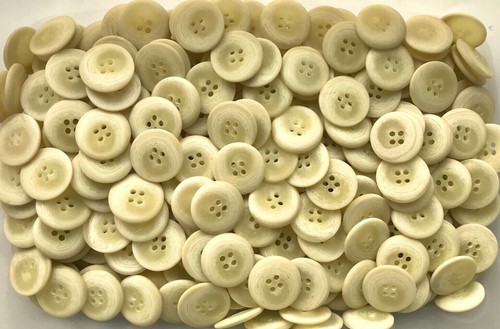 Buttons 20mm 32l dark cream - buttons,