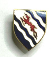 Unidentified enamel Badge Club