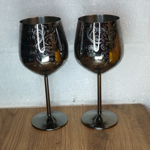 Pair etched engraved - pair, of