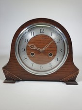 Vintage Smiths Enfield Mantel