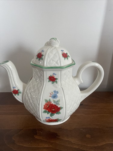 Arthur wood teapot - arthur,