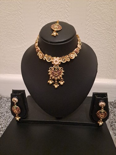 Indian jewellery set - jewellery,