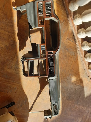 Volvo 850 front dash - front,