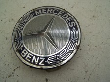 Mercedes ML wheel middle trim badge   (W163, 2002-2005)