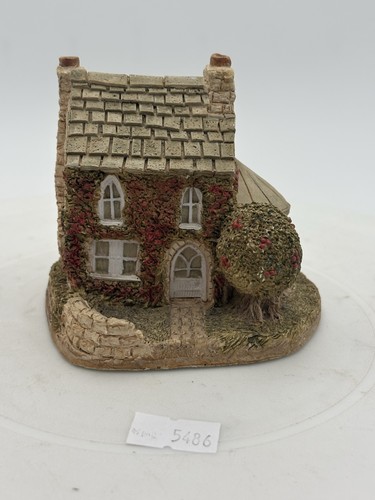 Lilliput lane holly cottage - lane, "holly
