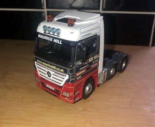Corgi mercedes benz - benz, tractor