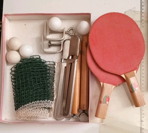 Vintage table tennis set - table,