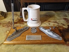 Royal Navy Hmcs Algonquin  Memorabilia Pen Holde,Presantian And Mug Canada 