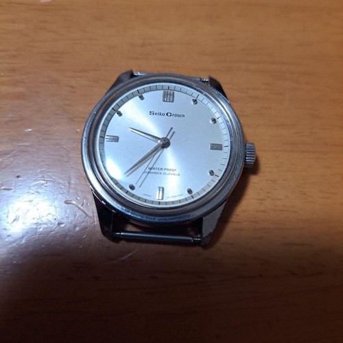 Seiko crown - seiko,