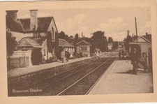 Braunton Railway Station, Devon with people waiting postcard