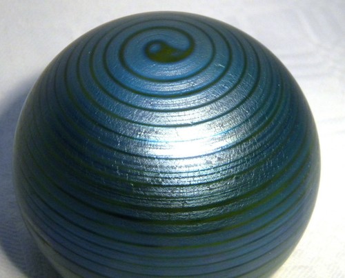 Okra glass paperweight - ,