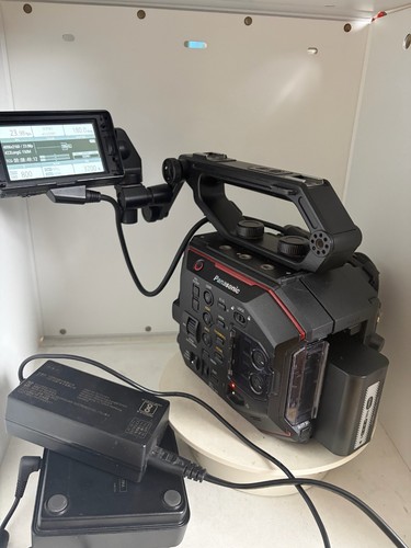 Panasonic eva1 7k super - 5.7k,