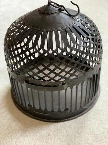 Bird cage iron - bird, in