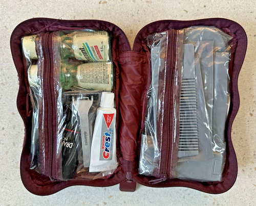 Qantas airways amenity - amenity, /