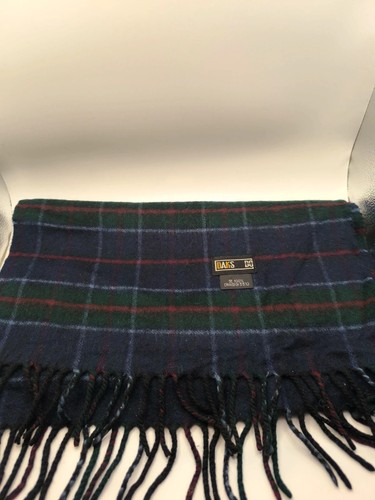 Lovely soft daks - vintage, scarf