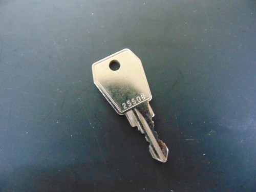 Original kamei replacement key - original,