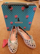 vintage shoes Babycham Size 3