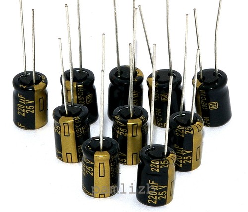 10x 220uf 25v panasonic fm - 25v,