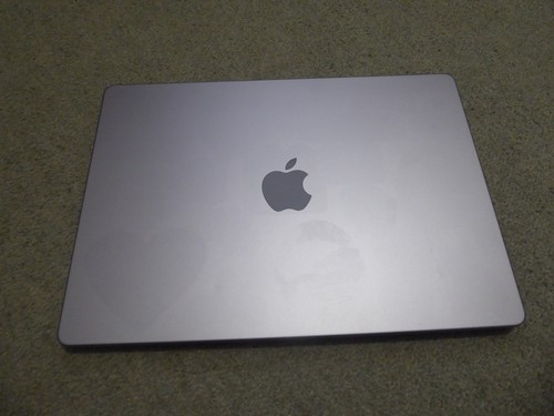 Apple macbook pro - macbook, 14"