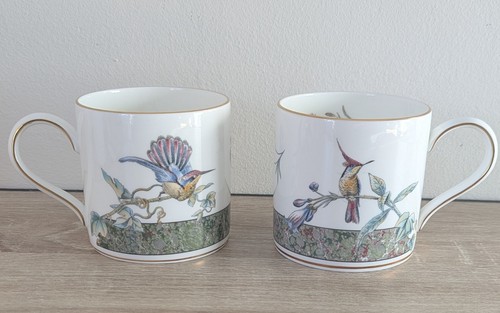 Wedgwood hummingbird pair - hummingbird,